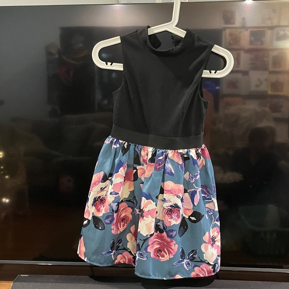 Floral Sleeveless Dress
